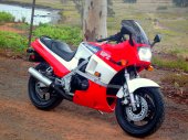 1984 Kawasaki GPZ 600 R photo